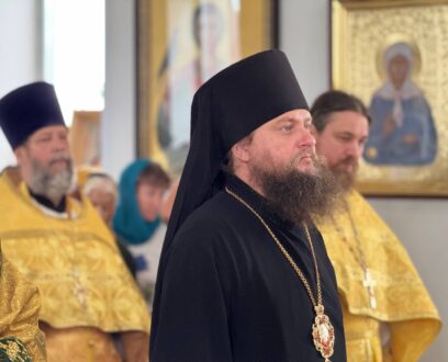 В день Крещения Руси и памяти Святого Равноапостольного великого князя Владимира епископ Славгородский и Каменский Иоасаф совершил Божественную литургию в храме Святого Равноапостольного великого князя Владимира в селе Мамонтово