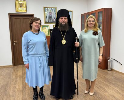 Состоялась встреча епископа Славгородского и Каменского Иоасафа с уполномоченным по правам ребенка в Алтайском крае О.А.Казанцевой и советником губернатора Алтайского края по профилактике социального сиротства Н.Л.Румянцевой.