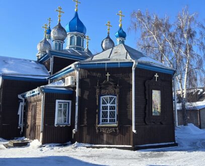 Епископ Славгородский и Каменский Иоасаф совершил Великое Повечерие с чтением Великого Покаянного канона преподобного Андрея Критского в храме в честь святителя Николая Чудотворца города Славгород.