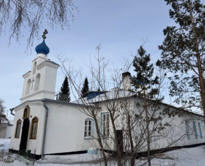 Епископ Славгородский и Каменский Иоасаф совершил Божественную литургию в Ксение-Покровском женском монастыре в городе Яровое.