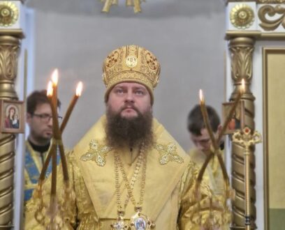 Епископ Славгородский и Каменский Иоасаф совершил Всенощное бдение в храме в честь святых апостолов Петра и Павла в городе Славгород.
