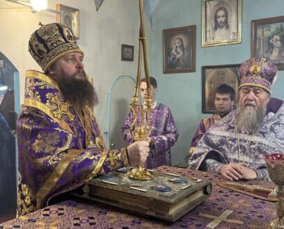Епископ Славгородский и Каменский Иоасаф  совершил Божественную литургию в Ксение-Покровском женском монастыре в городе Яровое.