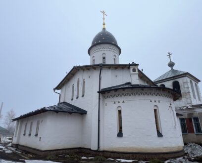 Епископ Славгородский и Каменский Иоасаф совершил Божественную литургию в храме в честь святых мучениц Веры, Надежды, Любови и матери Софии села Бурла.