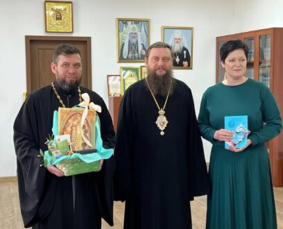 В епархиальном управлении Славгородской епархии состоялась встреча епископа Славгородского и Каменского Иоасафа с заместителем главы города Е.В.Рычко.