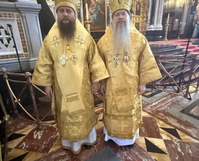 Епископ Славгородский и Каменский Иоасаф сослужил Святейшему Патриарху Московскому и всея Руси Кириллу в Храме Христа Спасителя