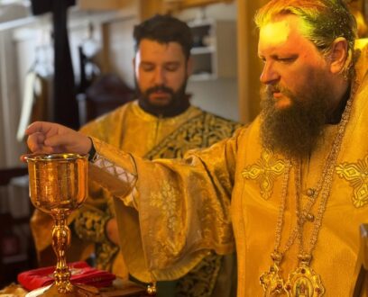 Епископ Славгородский и Каменский Иоасаф совершил Божественную литургию в храме в честь святых апостолов Петра и Павла в городе Славгород.