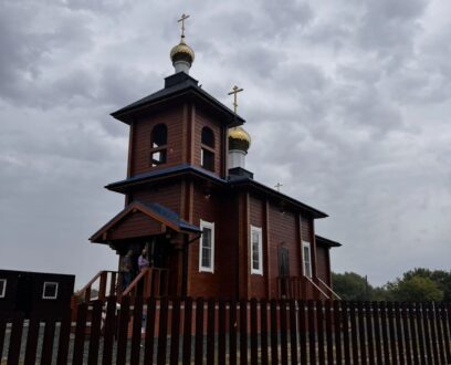 Епископ Славгородский и Каменский Иоасаф совершил чин Великого освящения храма в честь иконы Божией Матери «Спорительница Хлебов» села Шарчино