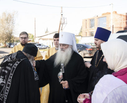 Епископ Славгородский и Каменский Иоасаф принял участие в праздничной Божественной литургии в честь Собора Алтайских святых