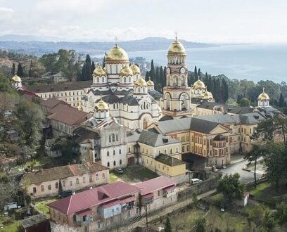 О недопустимости участия паломников в богослужениях в Ново-Афонском монастыре в Абхазии